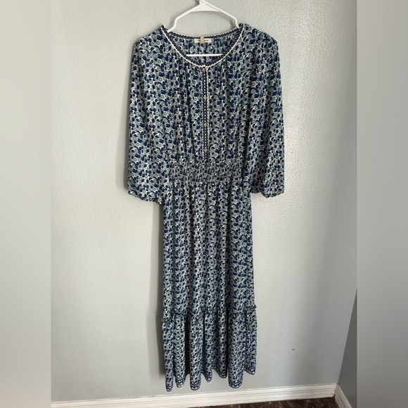 Max Studio Blue and White Floral Dress Size Small - Picture 2 of 9